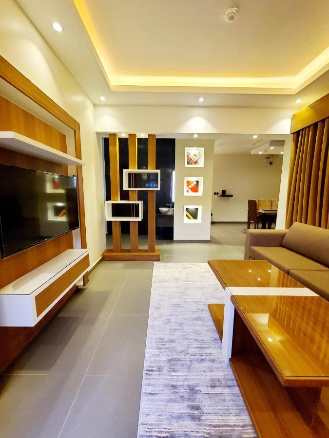 Passion Hotel Villas คามิสมูชาอิท ภายนอก รูปภาพ