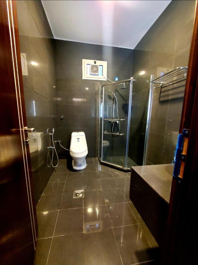 Passion Hotel Villas คามิสมูชาอิท ภายนอก รูปภาพ